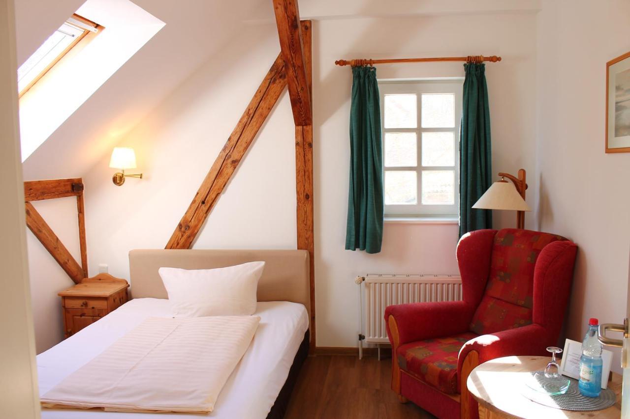 Hotel Schloesschen Sundische Wiese Zingst Exterior foto